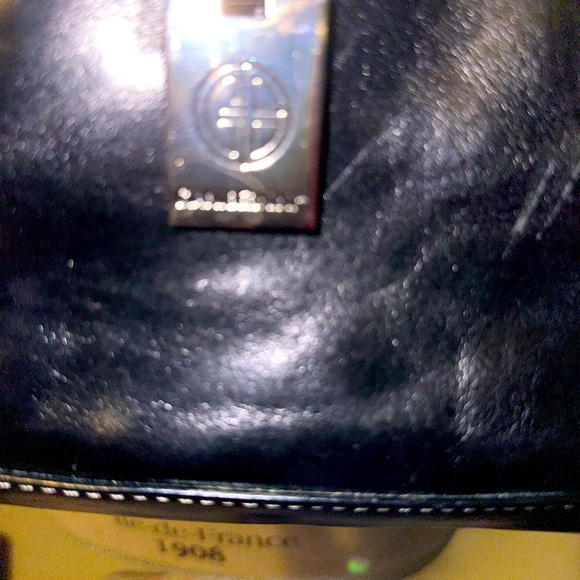 EUC Giani Bernini black satchel with clean separate zipped compartments GB logo - Picture 8 of 9